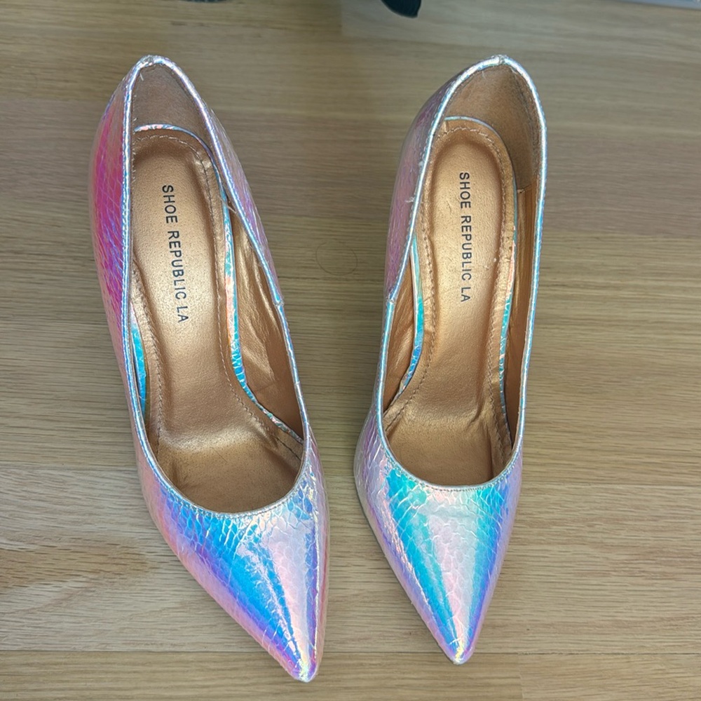 Iridescent Stilettos!